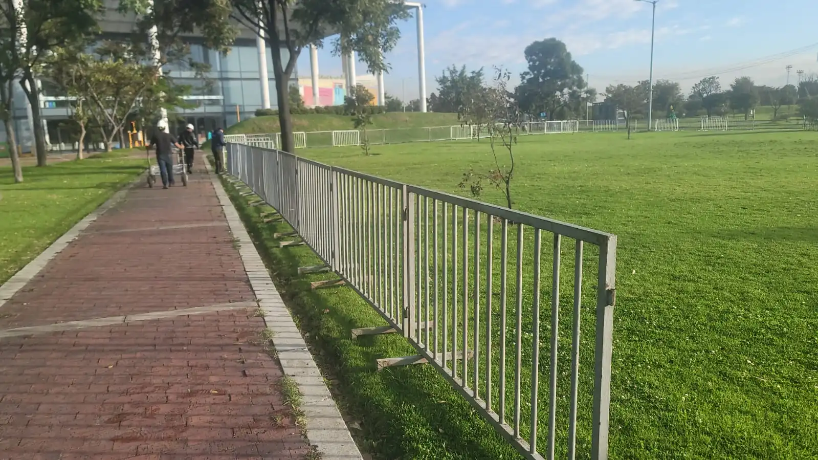 Seguridad-y-control-con-vallas-de-contención-para-eventos