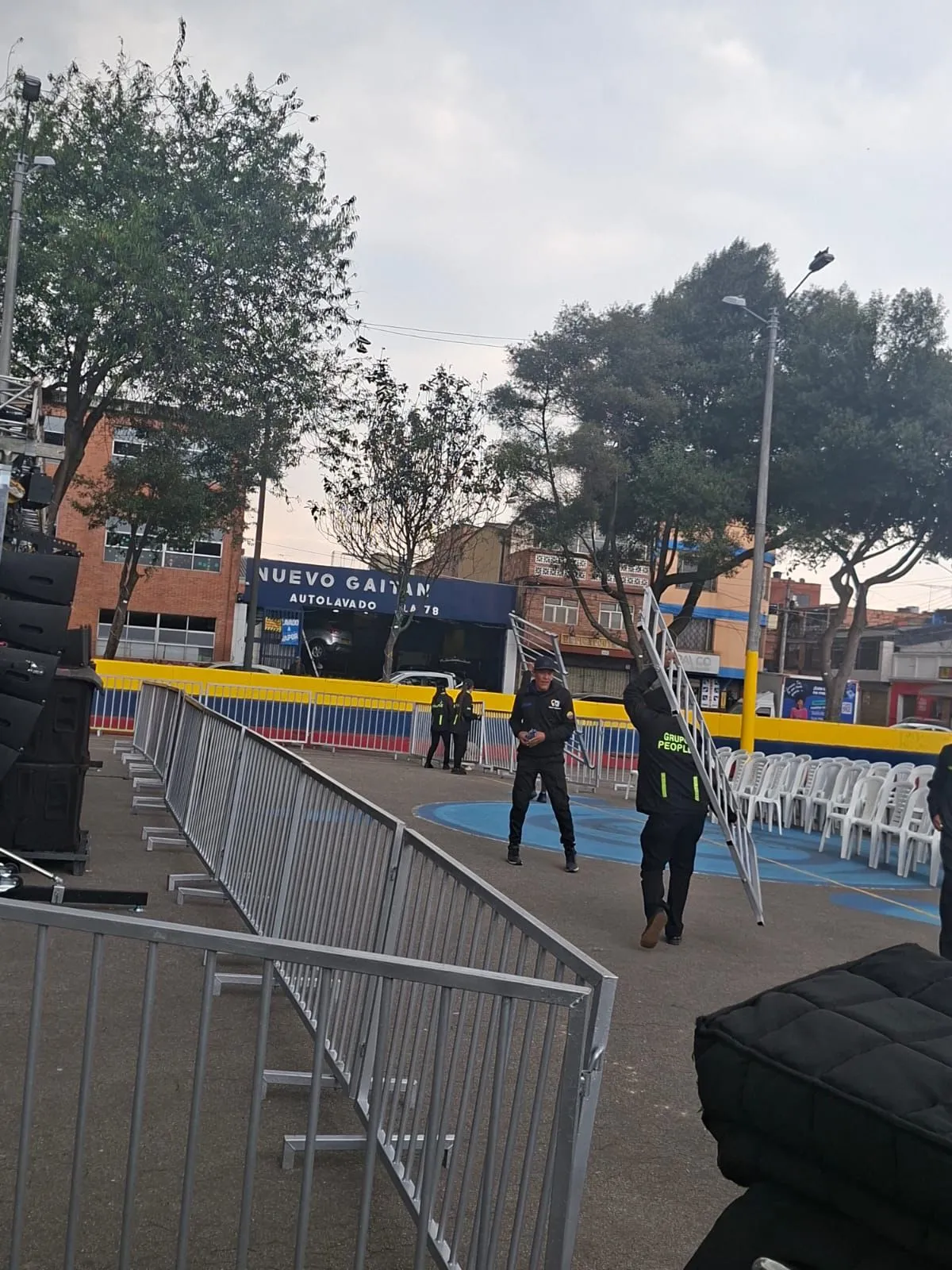 Alquiler-vallas-de-contencion-para-eventos